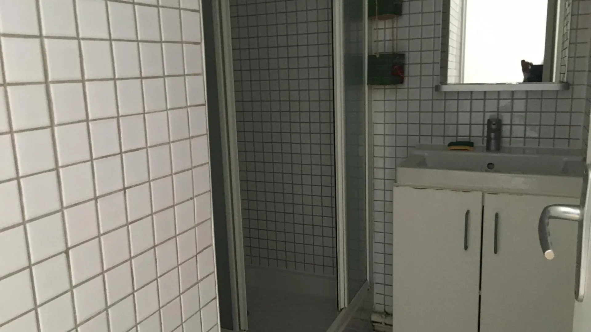 Apartment Charmant 2 Pieces Dans Impasse Fleurie Paris France